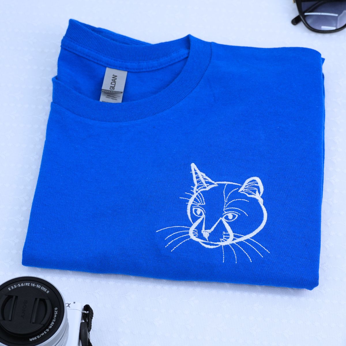 Custom Embroidered Cat Mom Shirt with Photo Portrait - Premium Personalized Gift