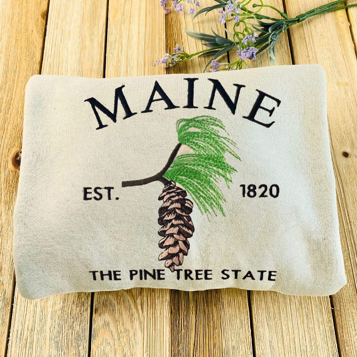 Embroidered Maine Pine Tree State Sweatshirt - Nature-Inspired Comfort