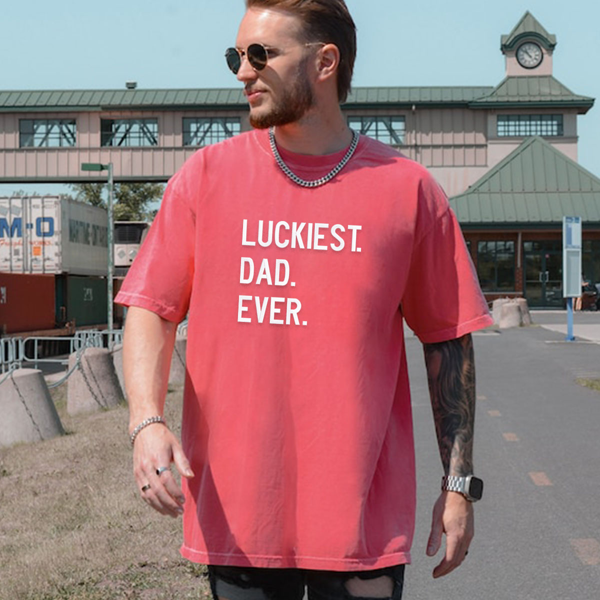 Embroidered Luckiest Dad Ever Shirt - Minimalist Style Comfort Wear