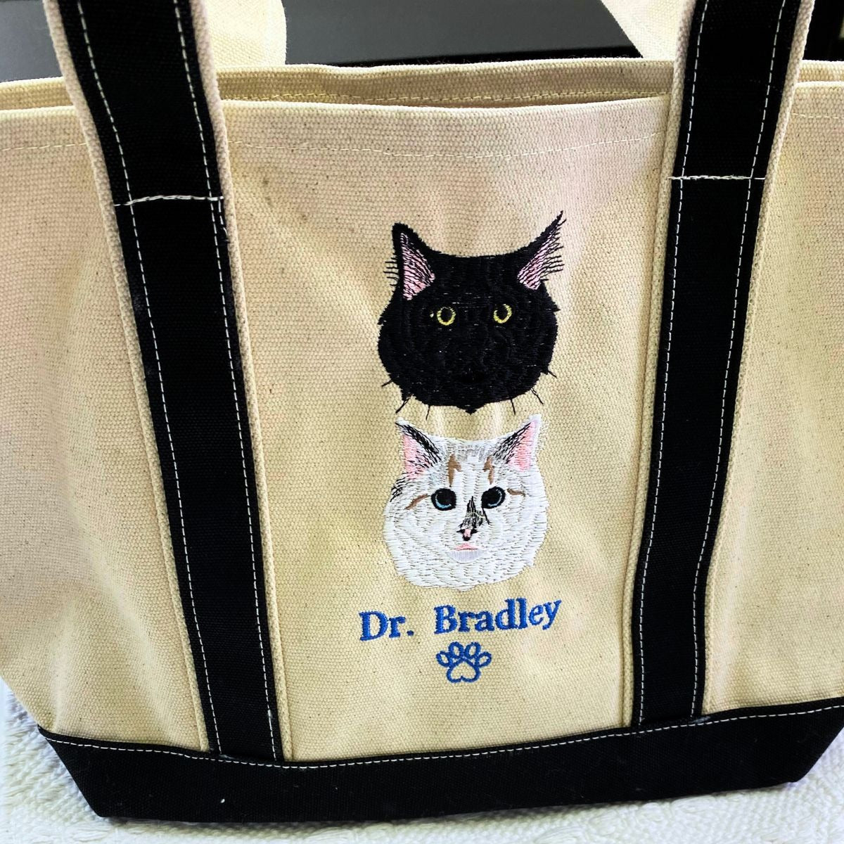 Cat Embroidered Tote Bag - Personalized Photo Gift for Cat Lovers
