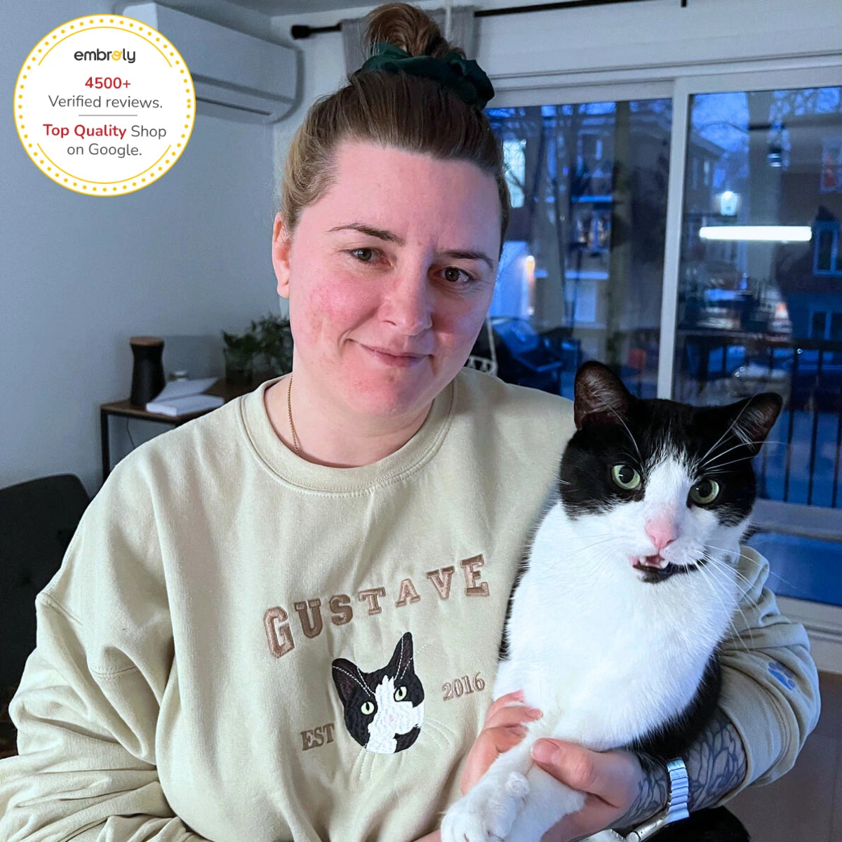 Personalized Cat Face Embroidered Sweatshirt - Premium Custom Gift
