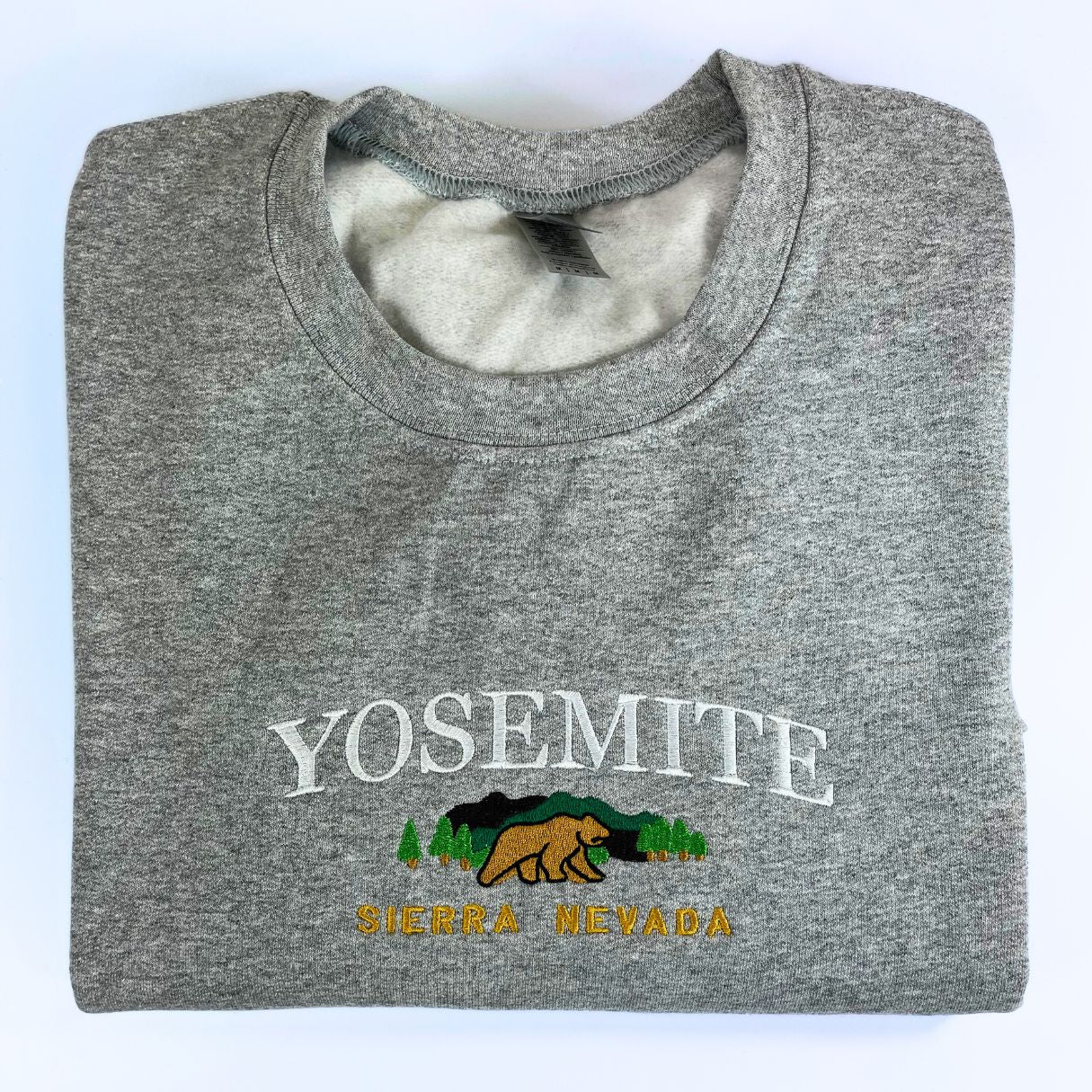 Vintage Yosemite National Park Embroidered Sweatshirt